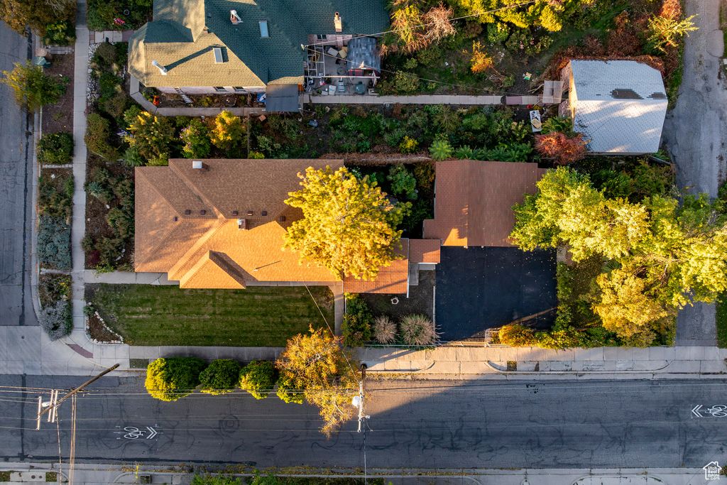 Photo of 1537 S LINCOLN ST, Salt Lake City, UT 84105 (MLS # 2119399)