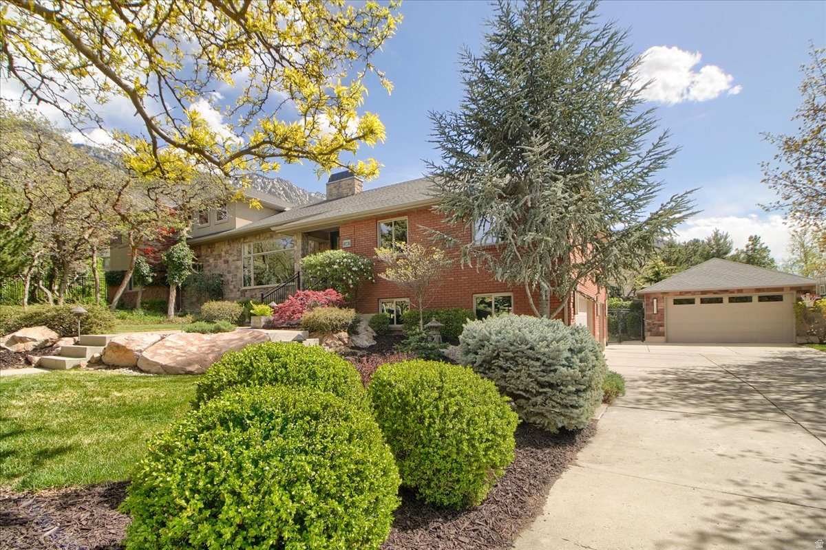 PEPPERWOOD - Residential