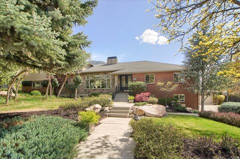 Photo of 4 CHERRYWOODS LN, Sandy, UT 84092 (MLS # 2149184)