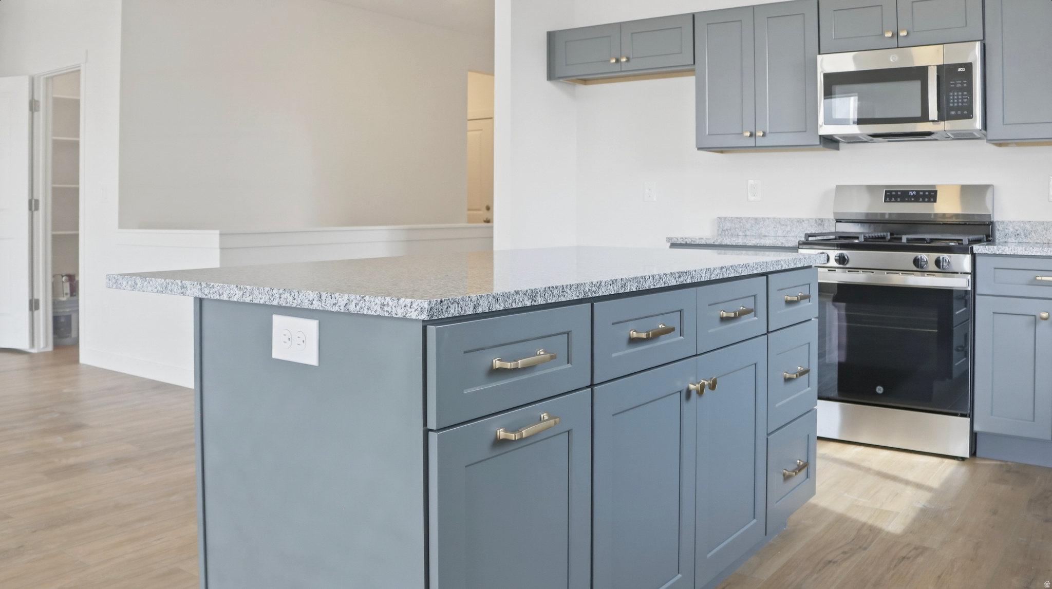 OQUIRRH WEST PHASE 3 - Residential