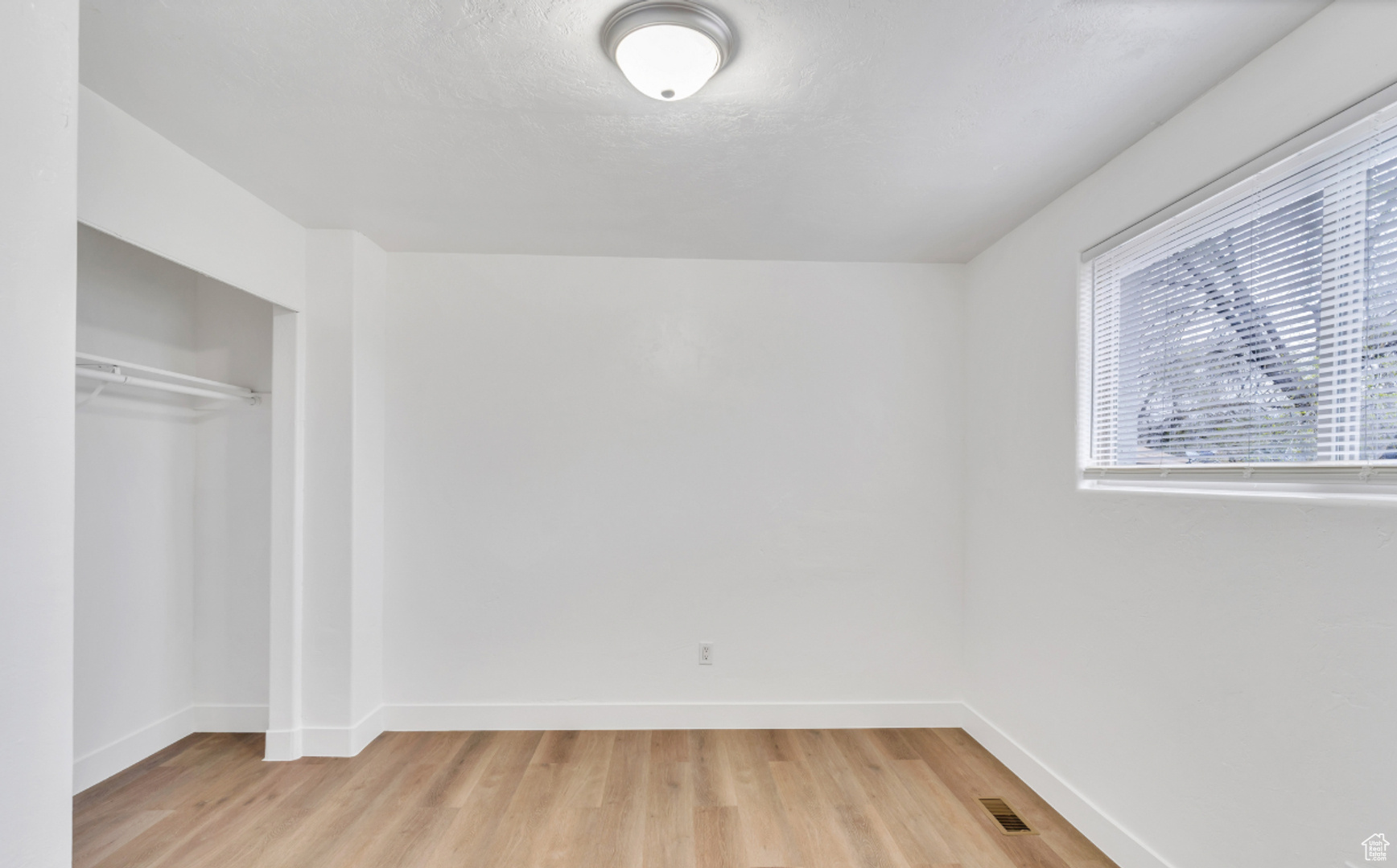 MEADOWS - Residential Lease