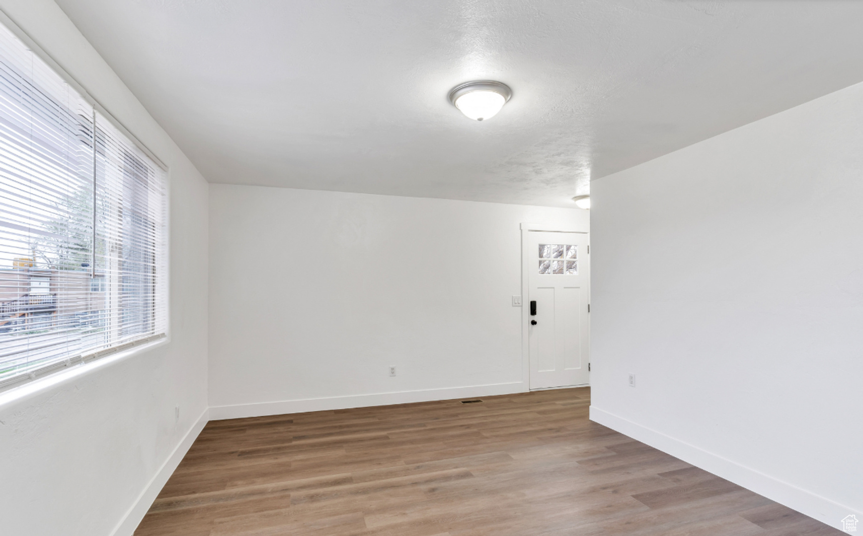 MEADOWS - Residential Lease