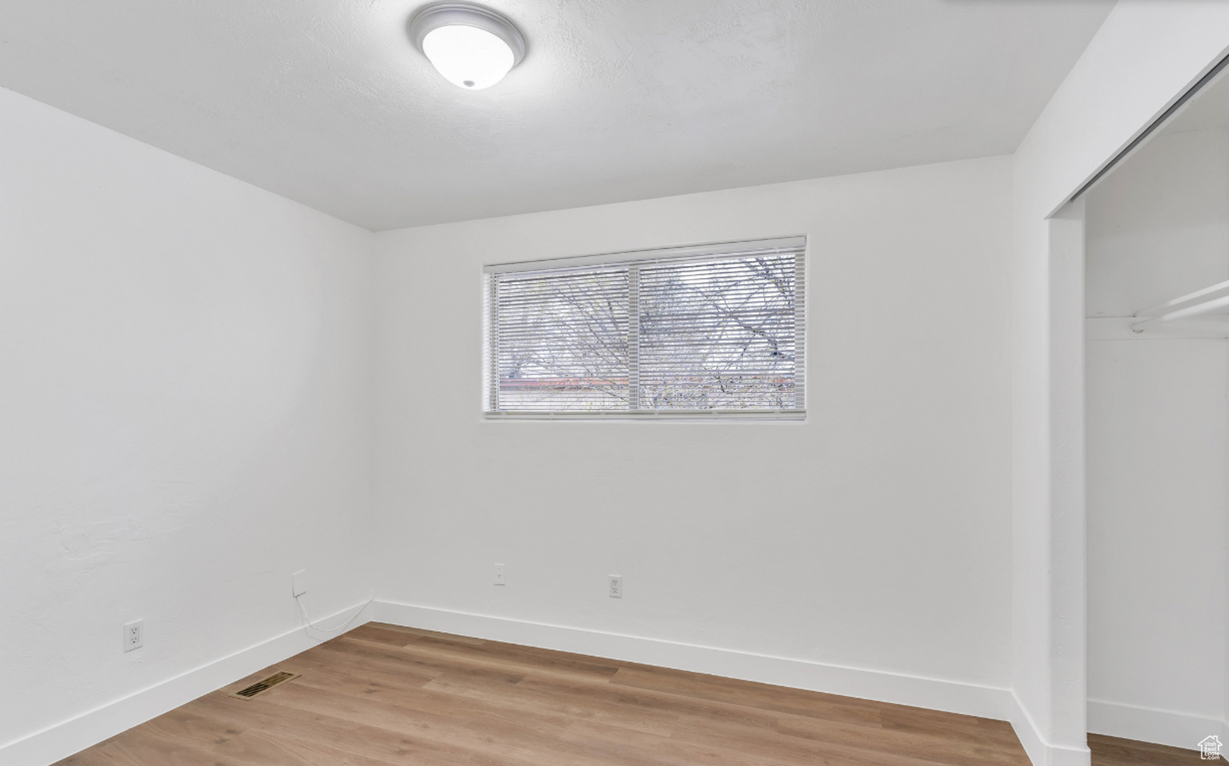 MEADOWS - Residential Lease