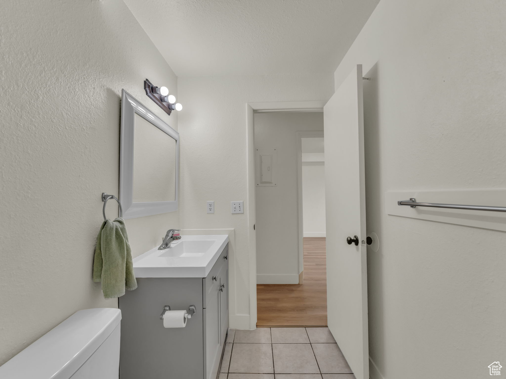 768 N Redwood Rd #12, Salt Lake City, Utah image 32