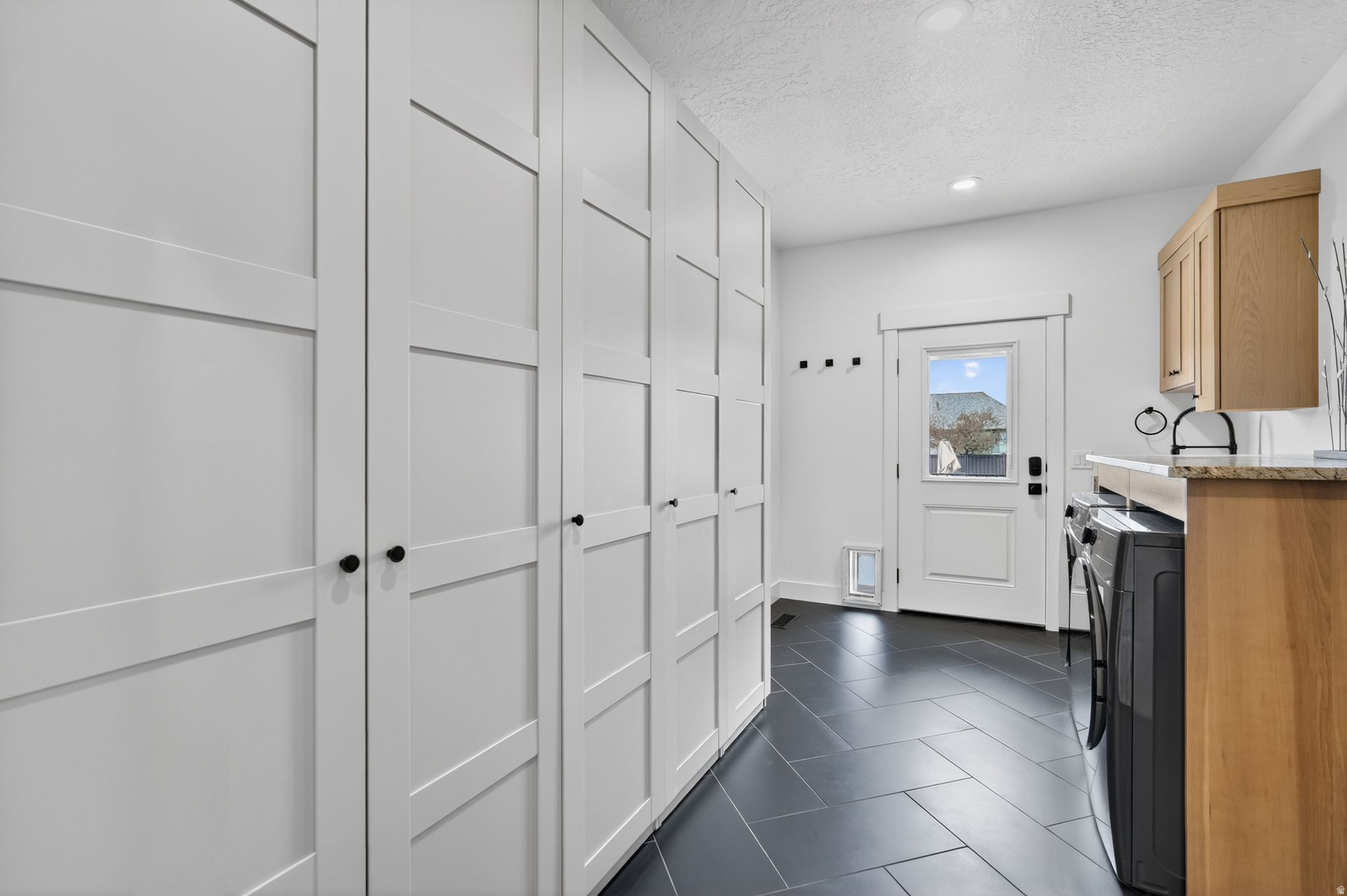 HIGHLANDS RANCH - Residential