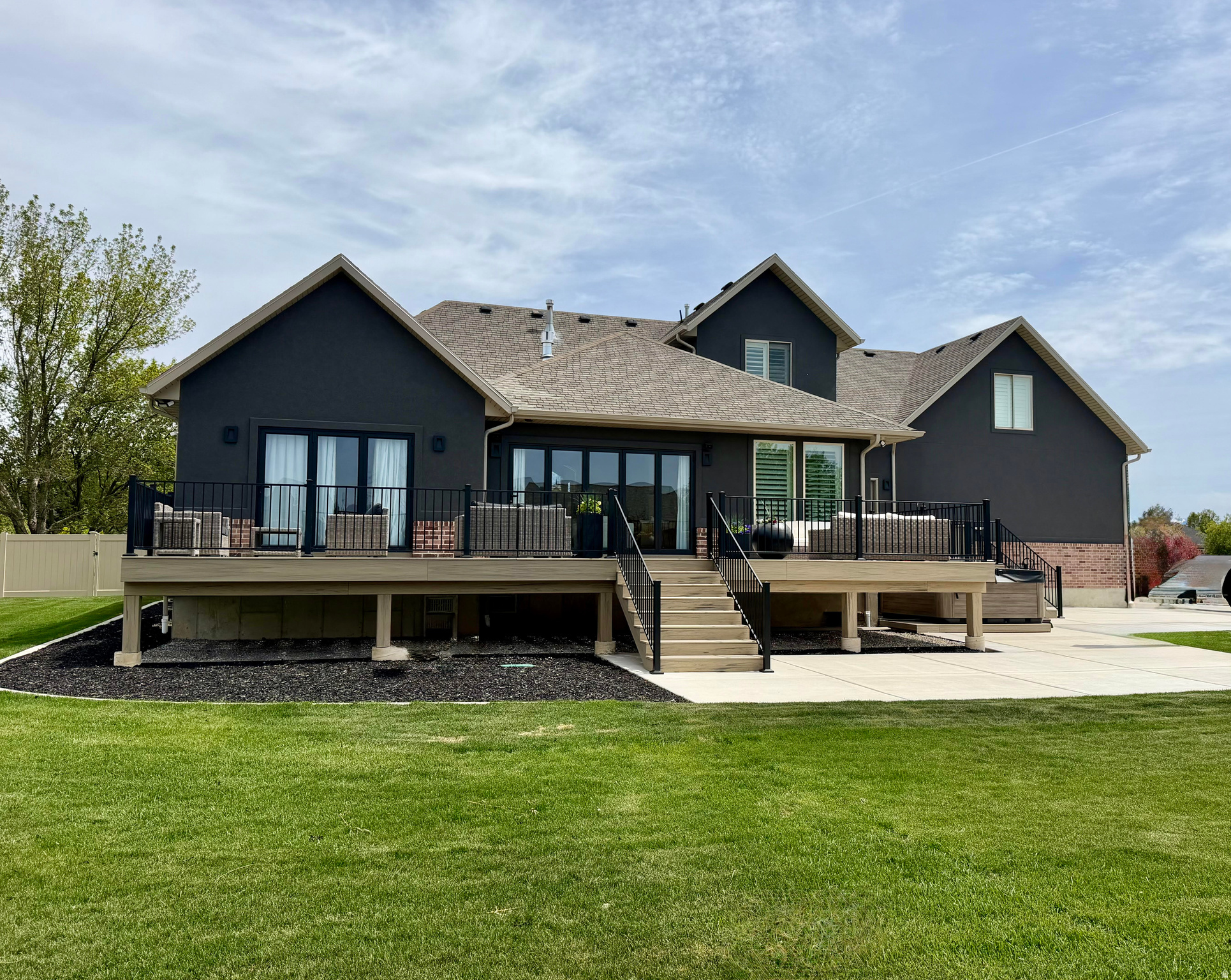 HIGHLANDS RANCH - Residential