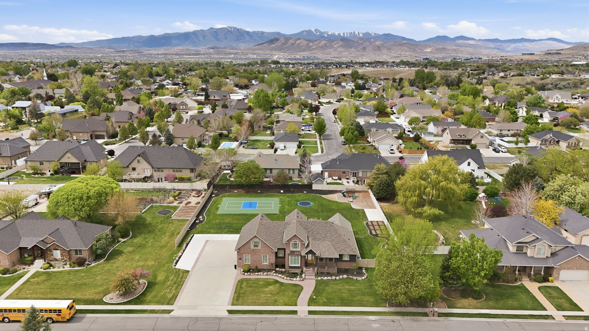 HIGHLANDS RANCH - Residential