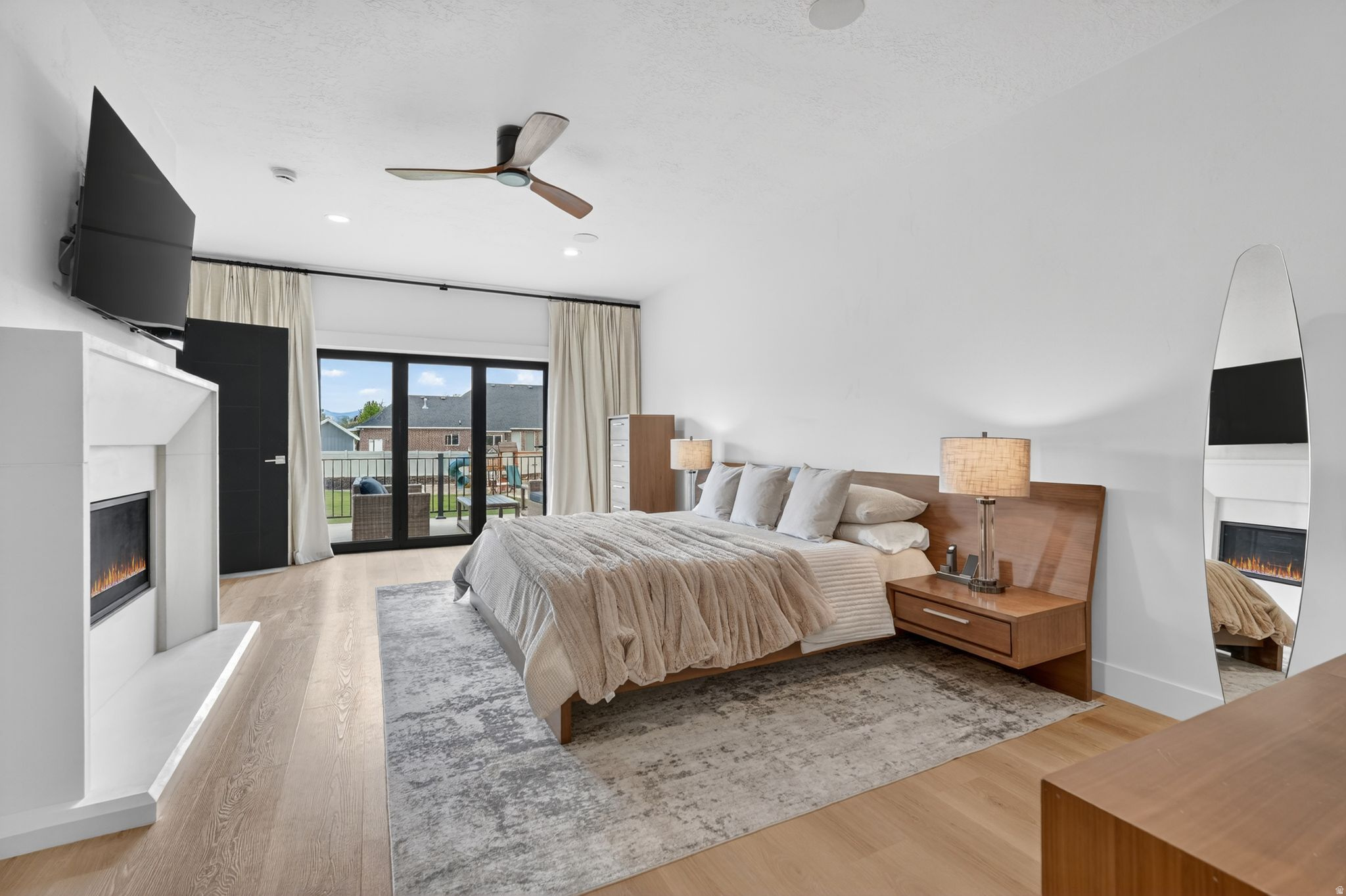 HIGHLANDS RANCH - Residential