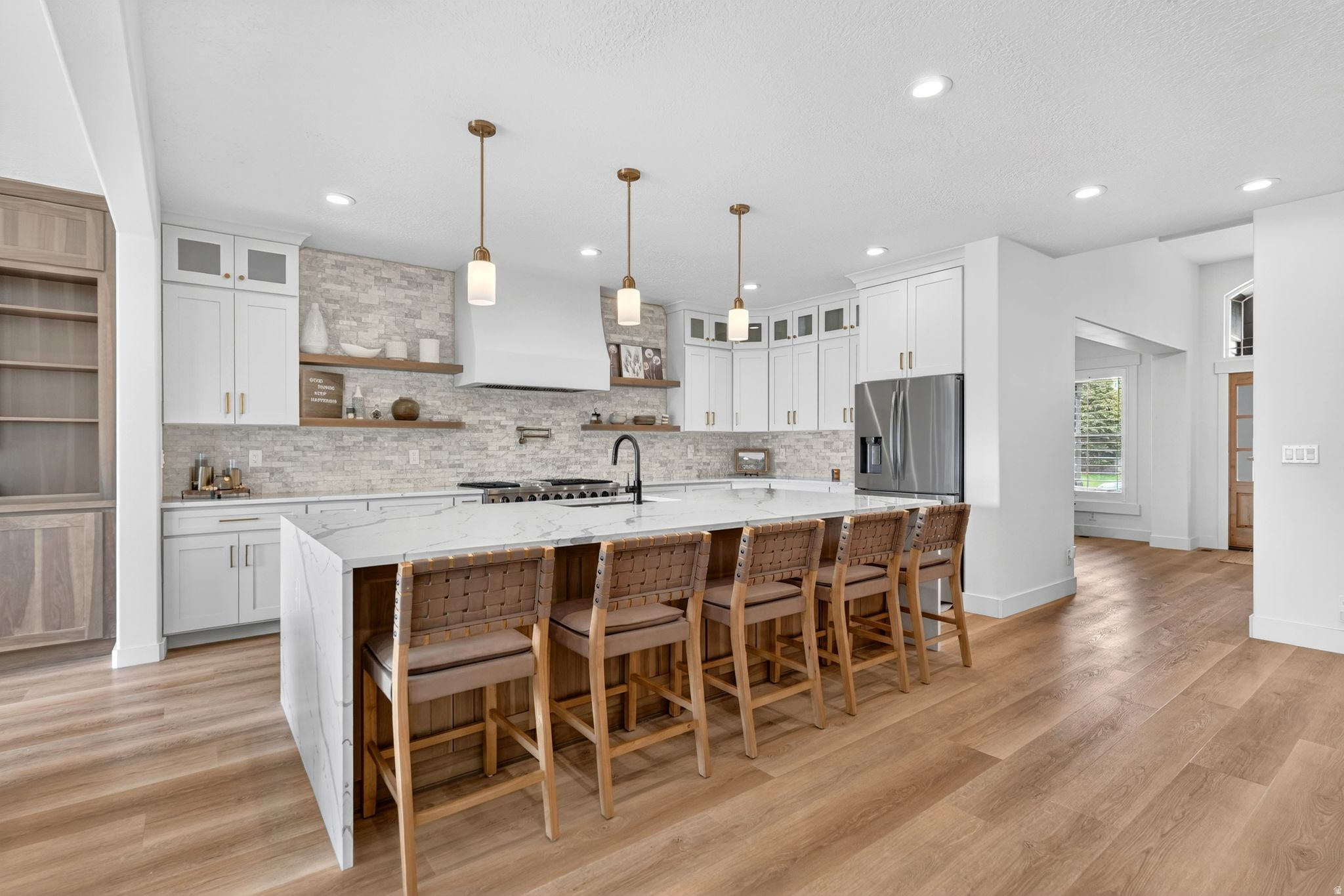 HIGHLANDS RANCH - Residential