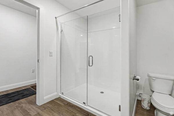 COUNTRY VIEW VILLAS - Residential