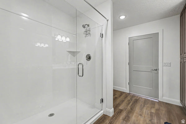 COUNTRY VIEW VILLAS - Residential