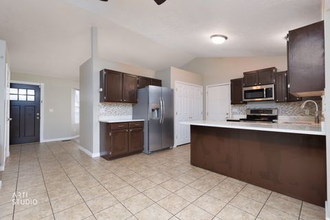 Tiny photo for 643 N 880 W, Pleasant Grove, UT 84062 (MLS # 2137164)