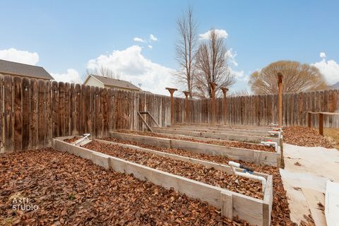 Tiny photo for 643 N 880 W, Pleasant Grove, UT 84062 (MLS # 2137164)