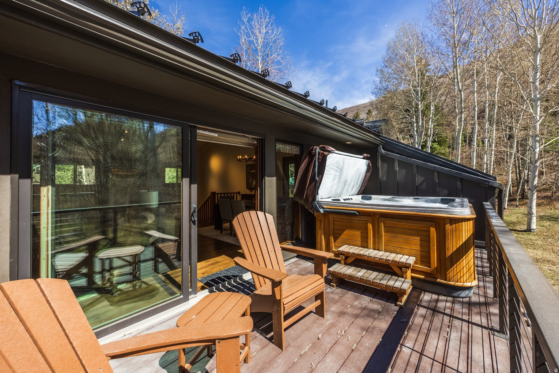 QUEEN ESTHER VILLAGE - Residential