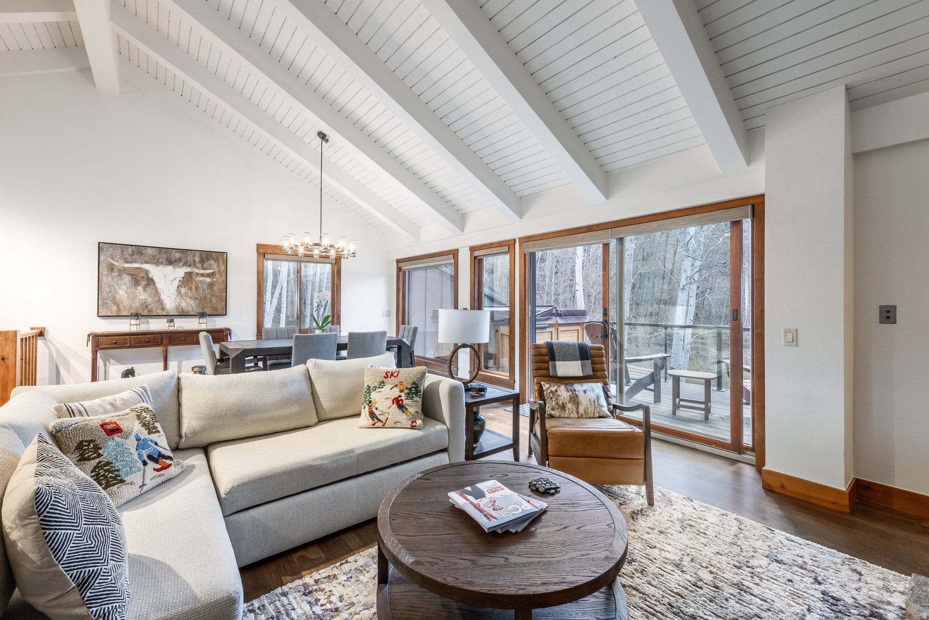 QUEEN ESTHER VILLAGE - Residential