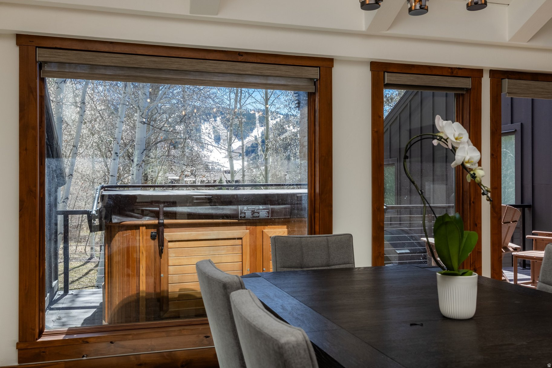 QUEEN ESTHER VILLAGE - Residential