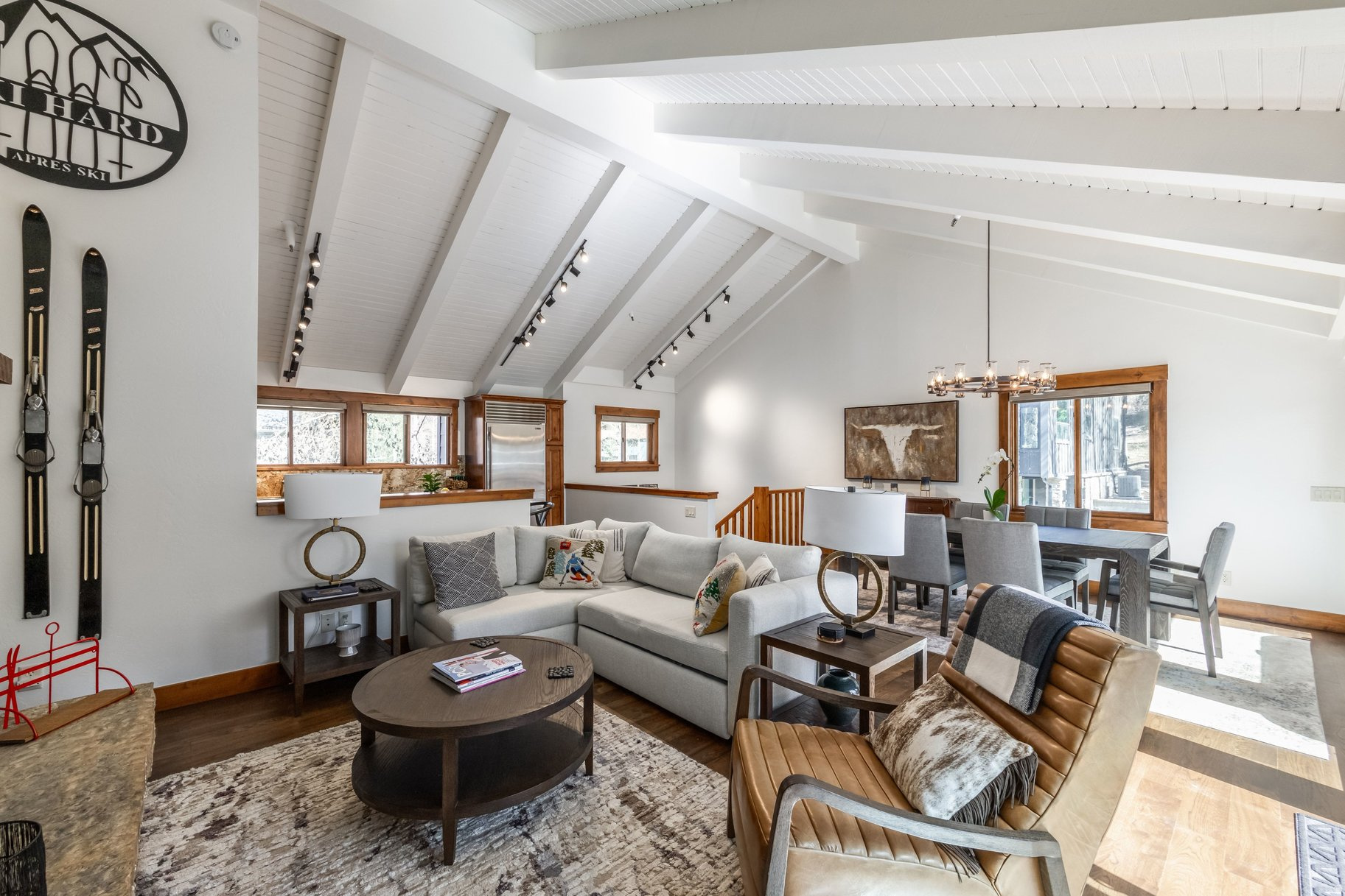 QUEEN ESTHER VILLAGE - Residential