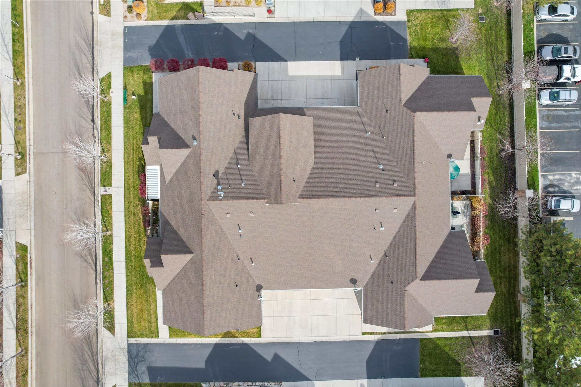 BRIDLEWOOD VILLAS - Residential