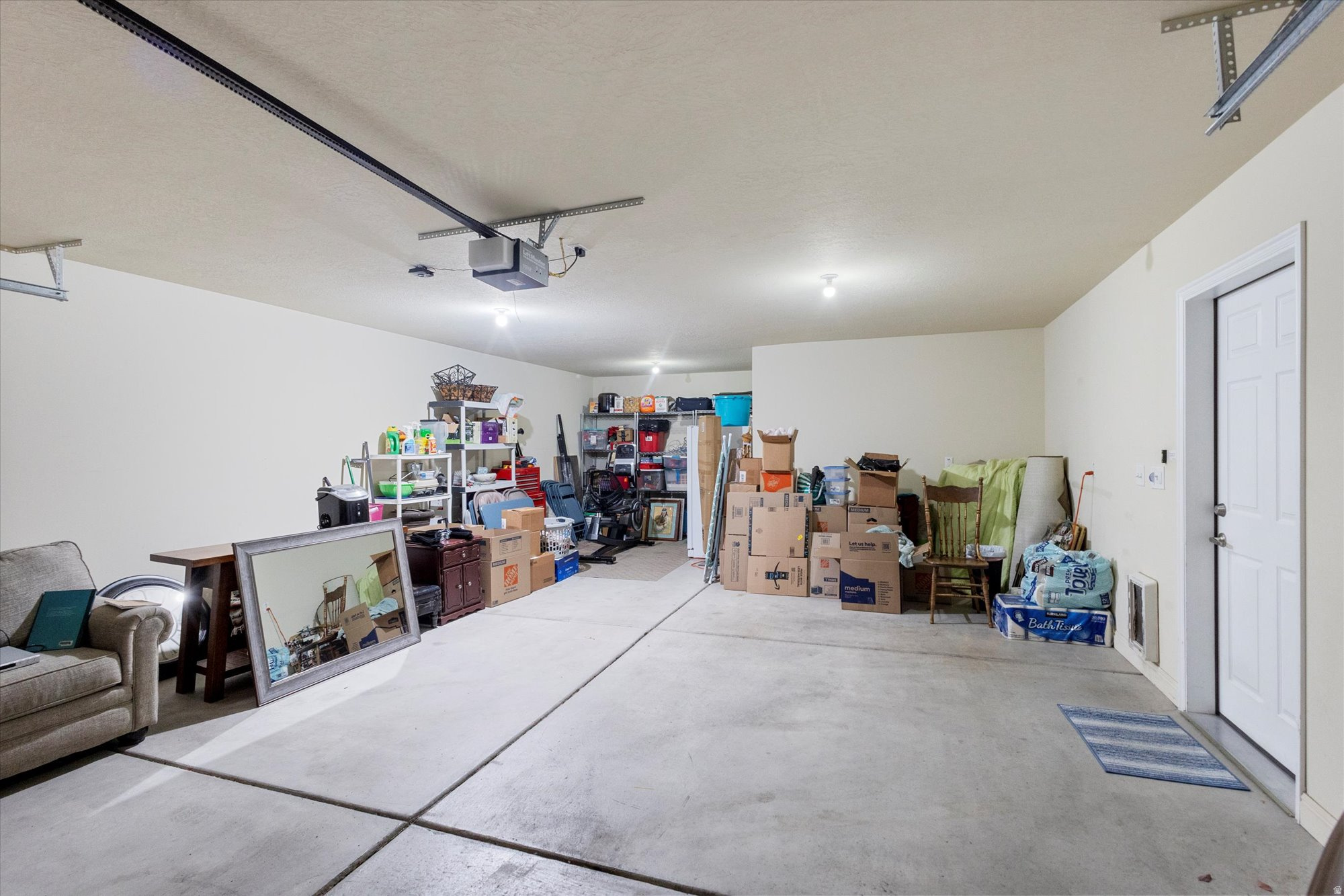 BRIDLEWOOD VILLAS - Residential