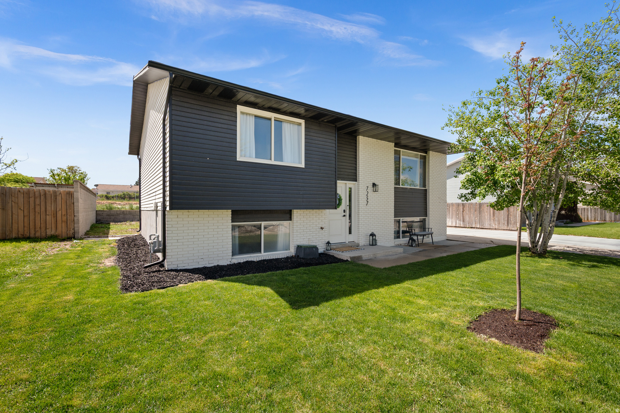 CANYON WEST - Residential