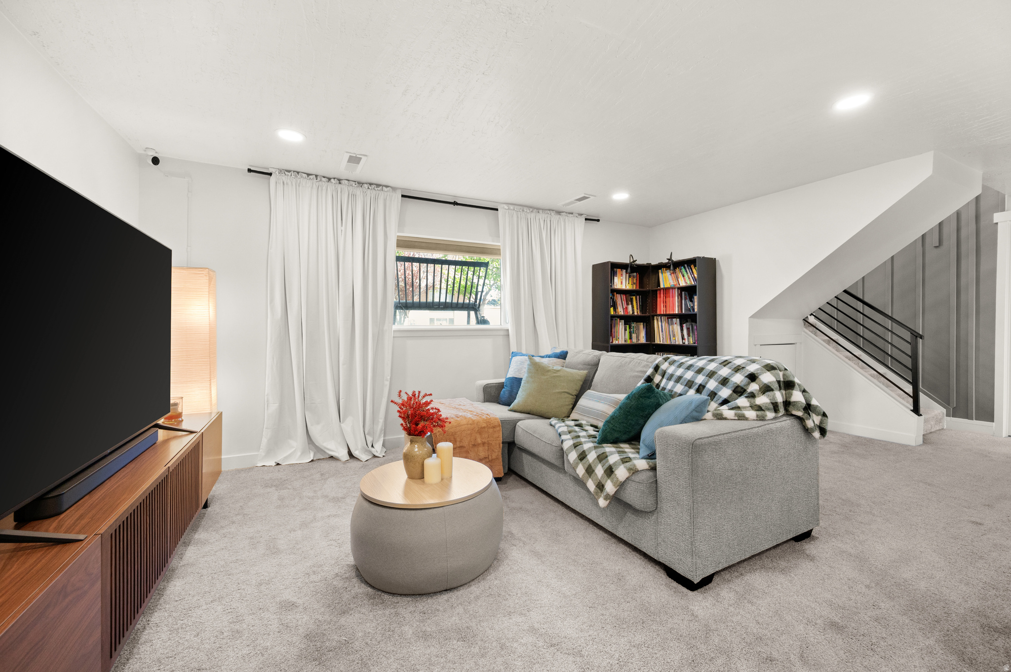 CANYON WEST - Residential