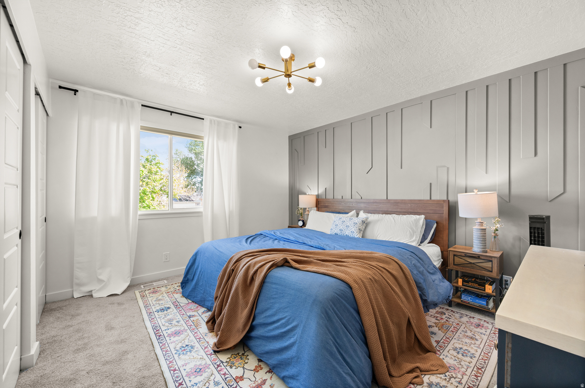 CANYON WEST - Residential