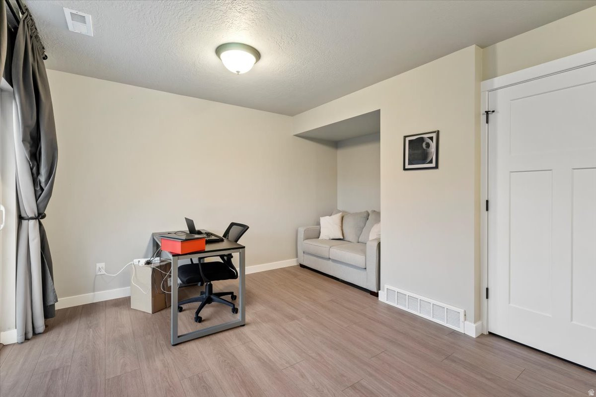 HOLBROOK FARMS - Residential