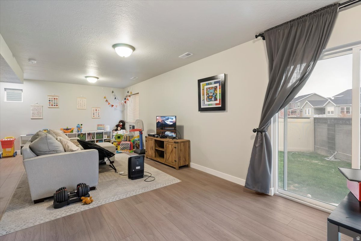 HOLBROOK FARMS - Residential