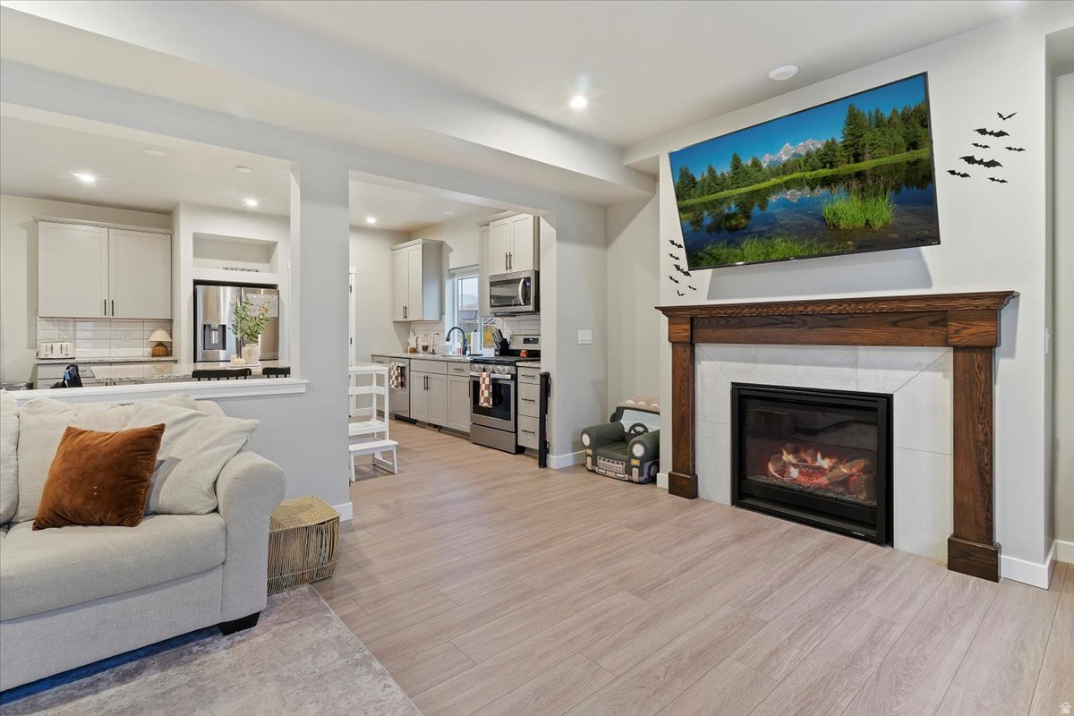 HOLBROOK FARMS - Residential