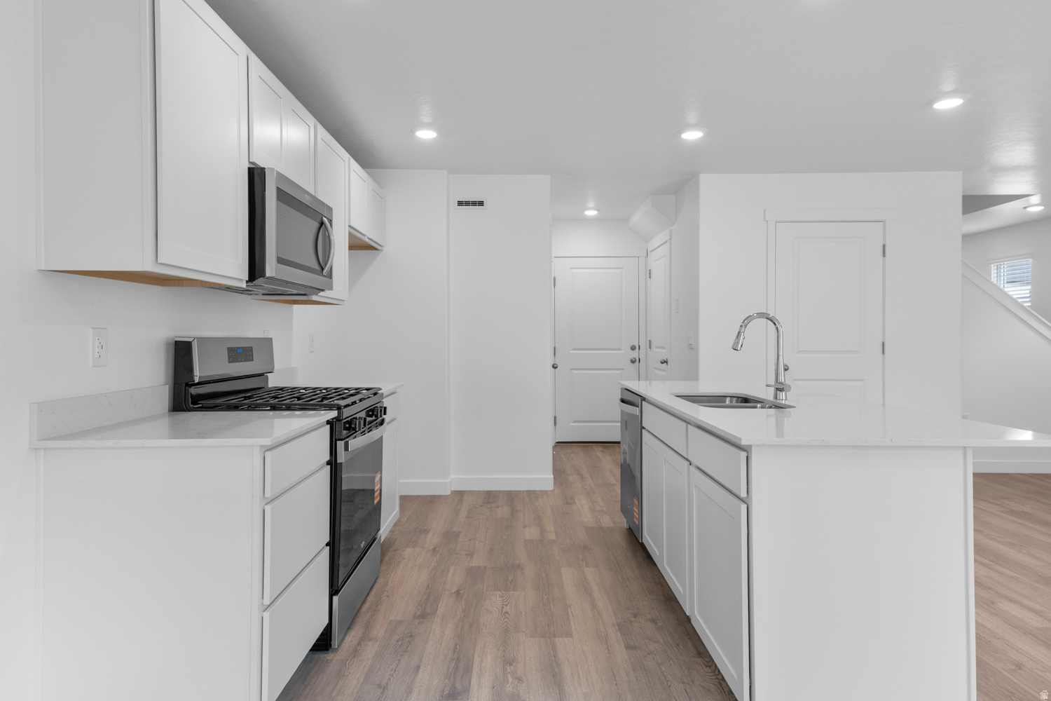 VIRIDIAN - Residential