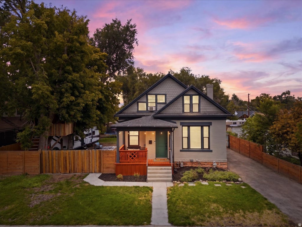 Photo of 2536 S GREEN ST E, Salt Lake City, UT 84106 (MLS # 2173916)
