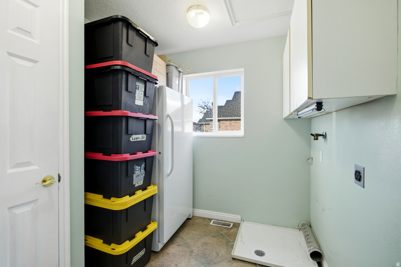 CHAMPION EST SUB - Residential