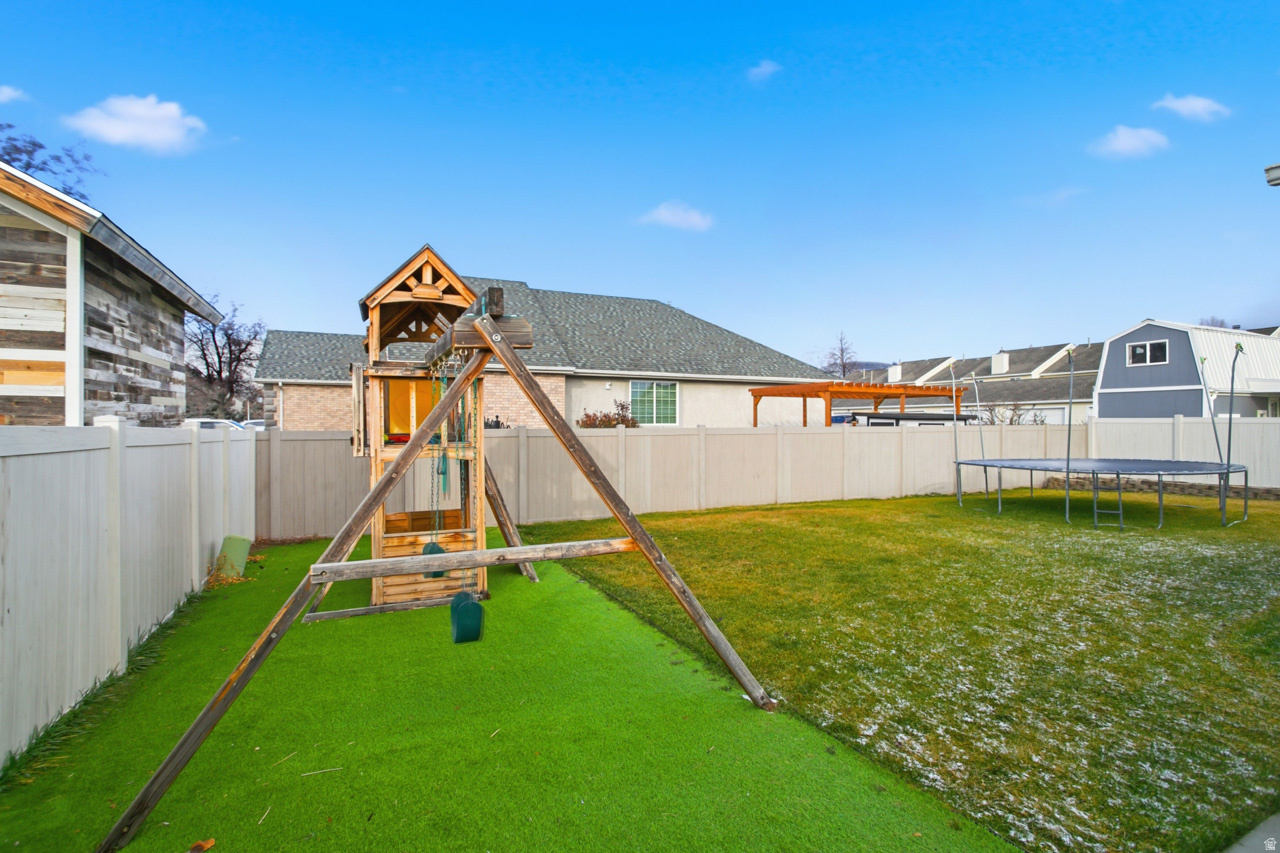 CHAMPION EST SUB - Residential