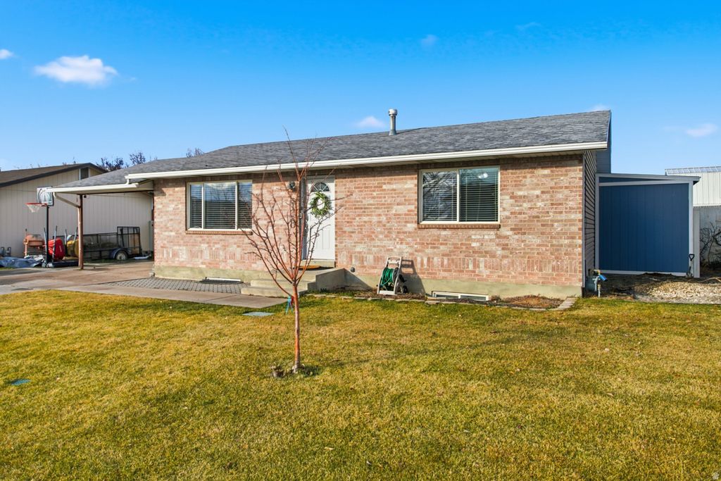 Photo of 118 W 220 S, Orem, UT 84058 (MLS # 2130111)