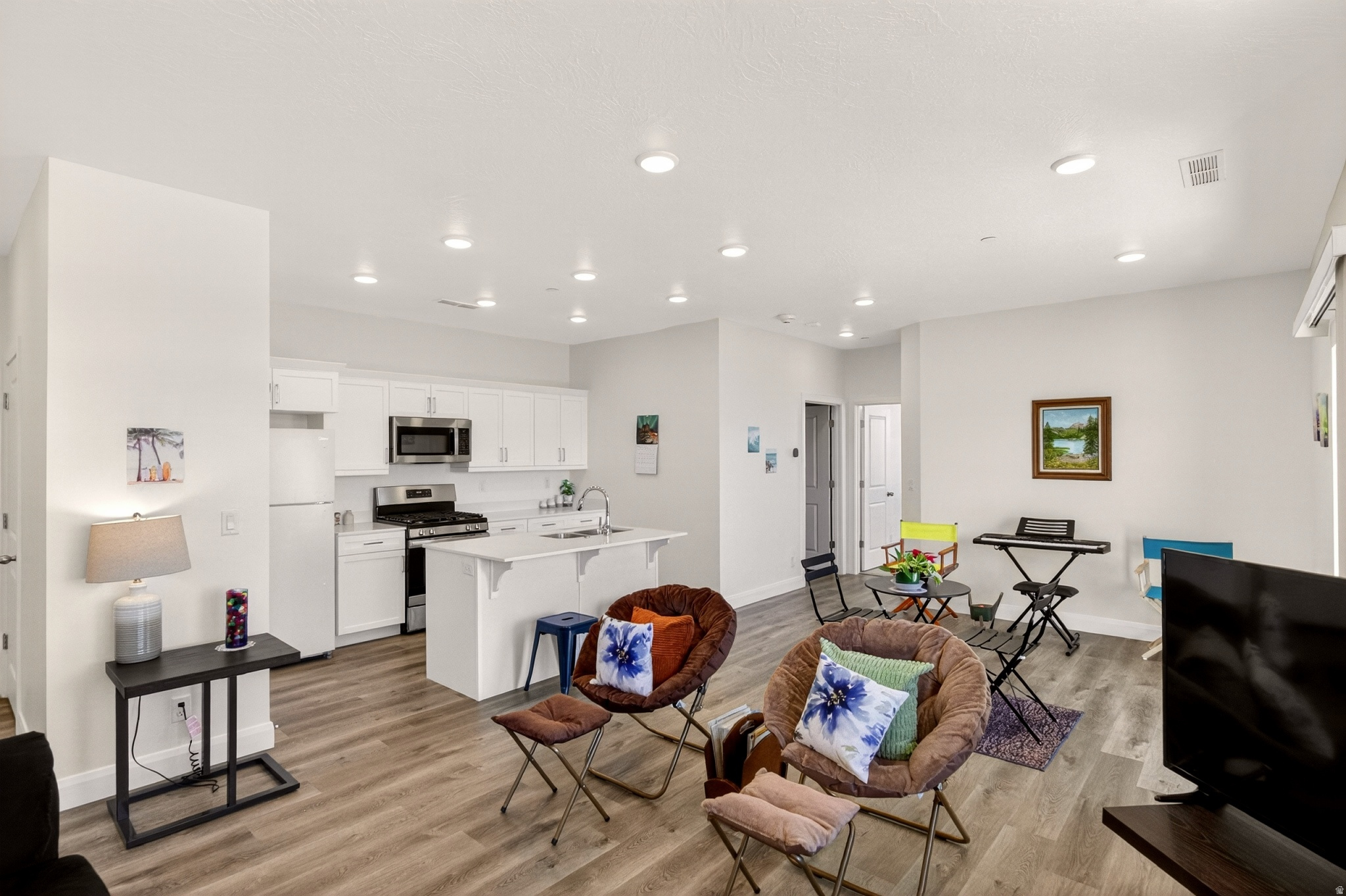 AUBURN HILLS 18C CONDOMINIUMS - Residential