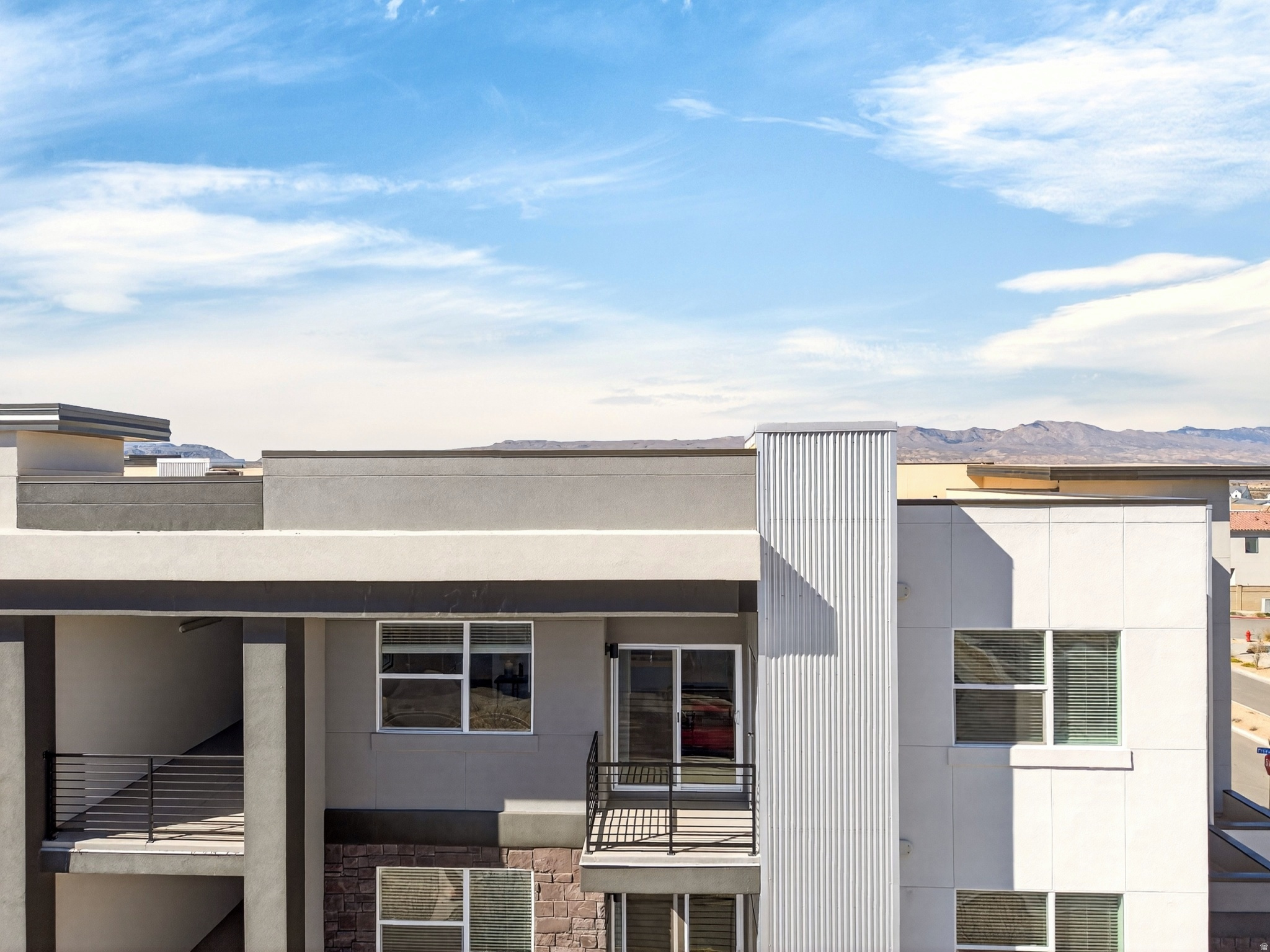 AUBURN HILLS 18C CONDOMINIUMS - Residential