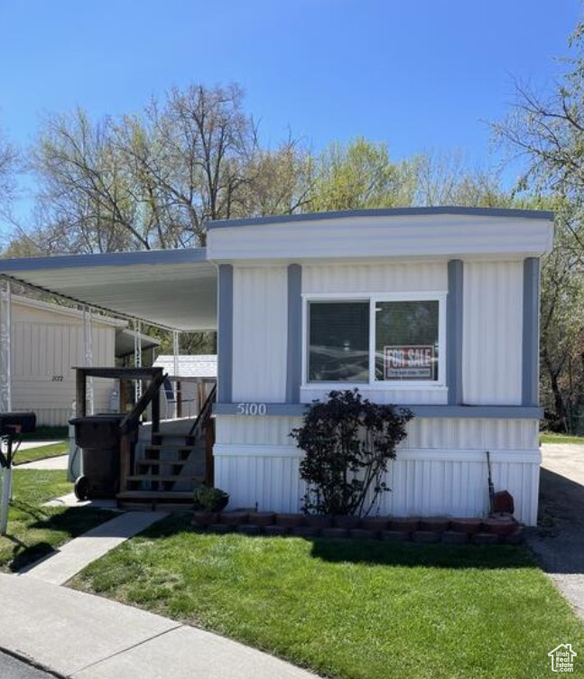COUNTRY CLUB ESTATES - Residential