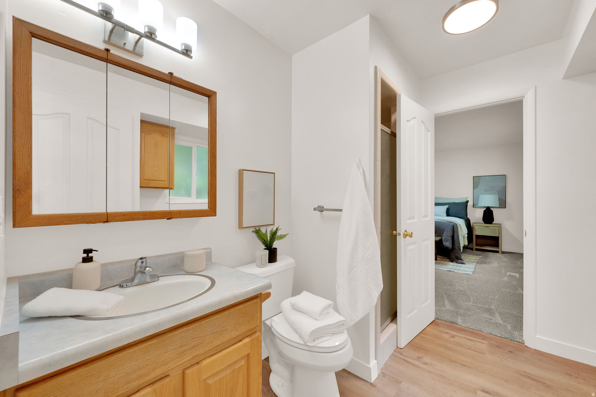 KINGS ROW SU - Residential