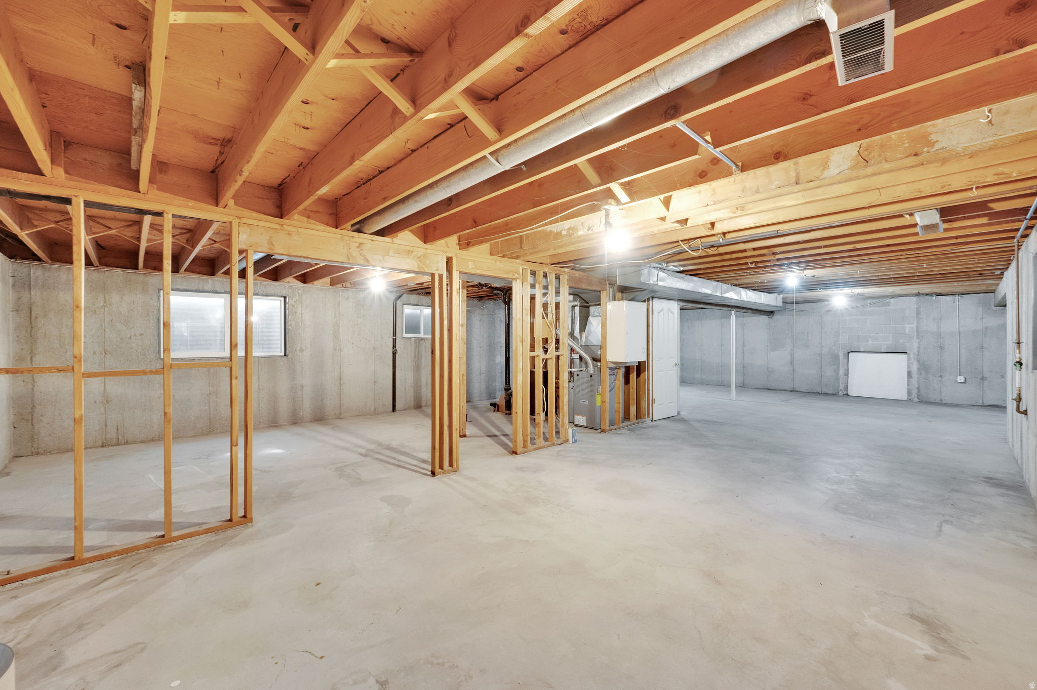 KINGS ROW SU - Residential