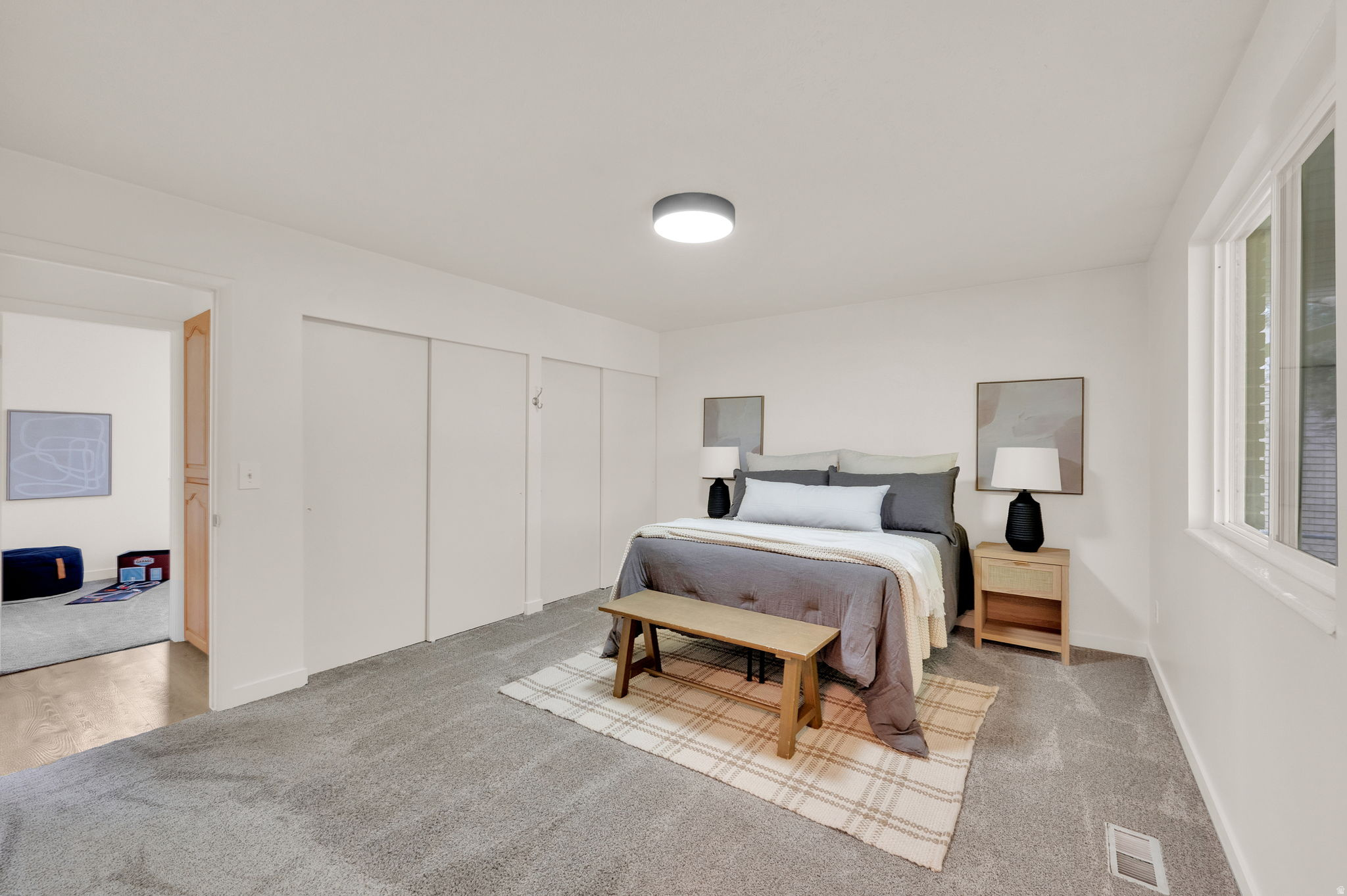 KINGS ROW SU - Residential