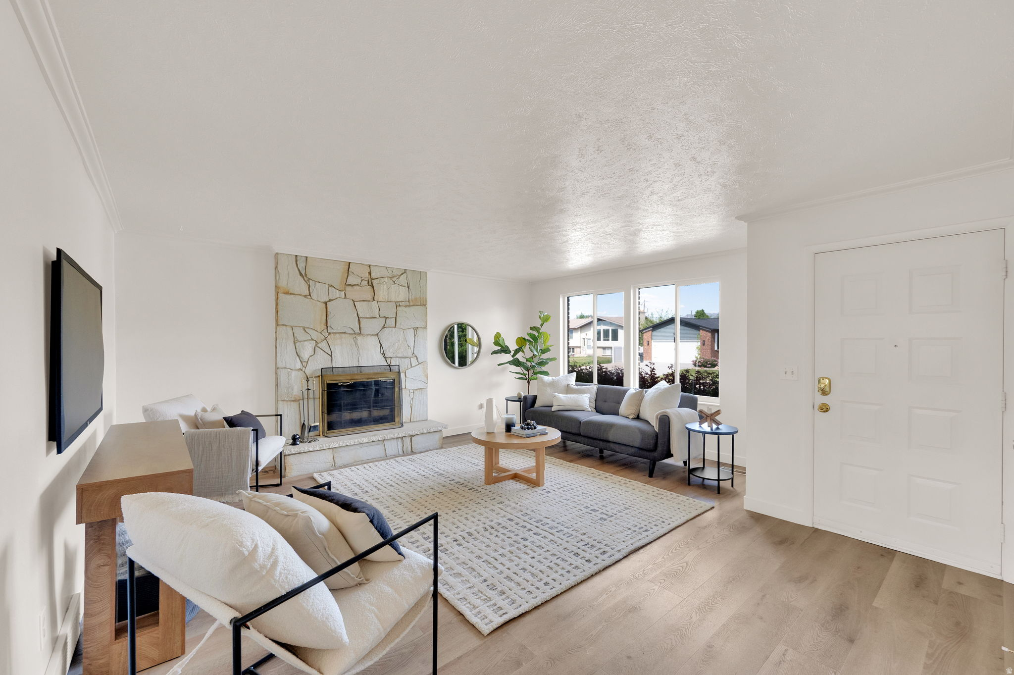 KINGS ROW SU - Residential