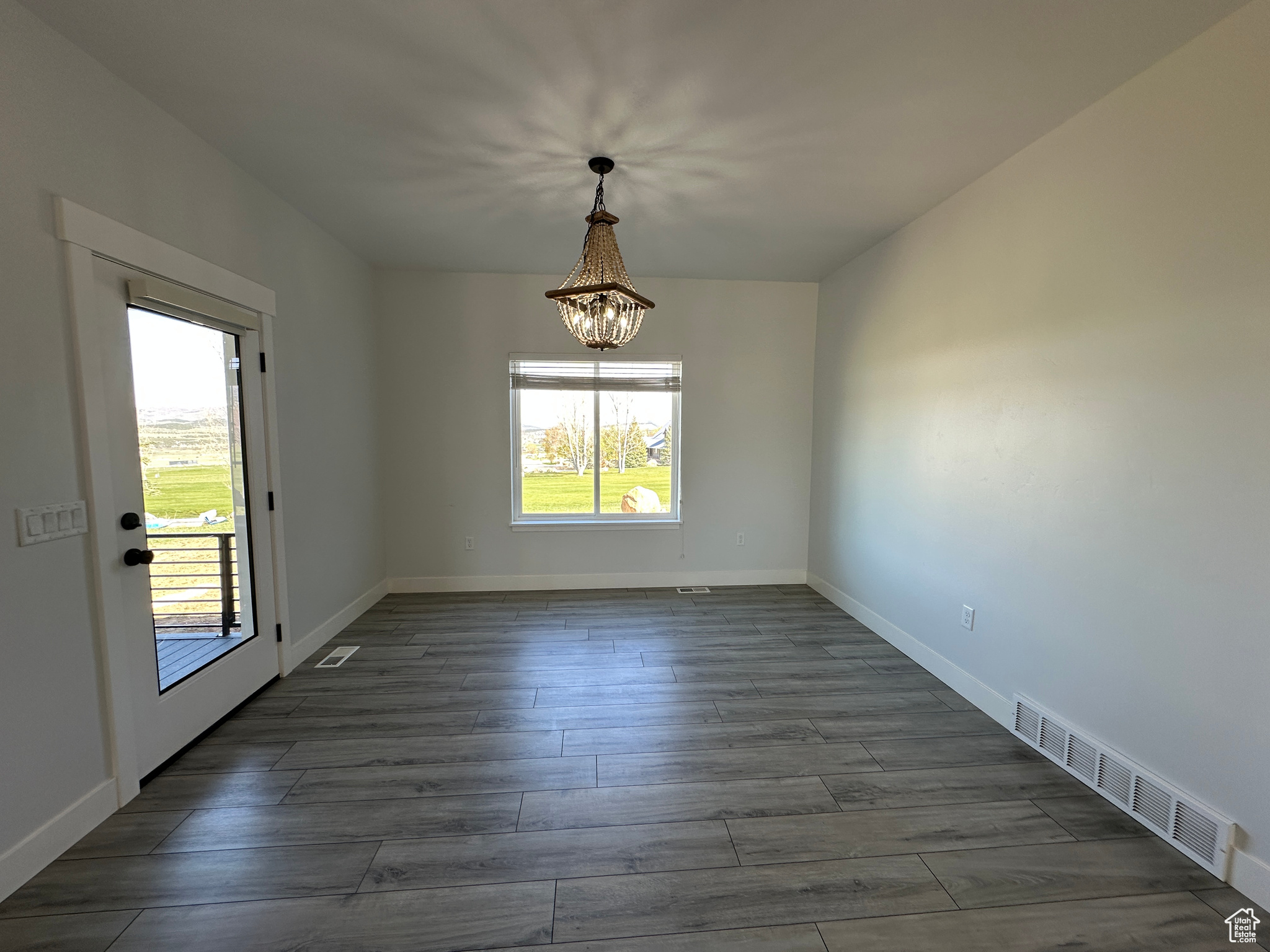 SKYLINE MOUNTAIN RES - Residential