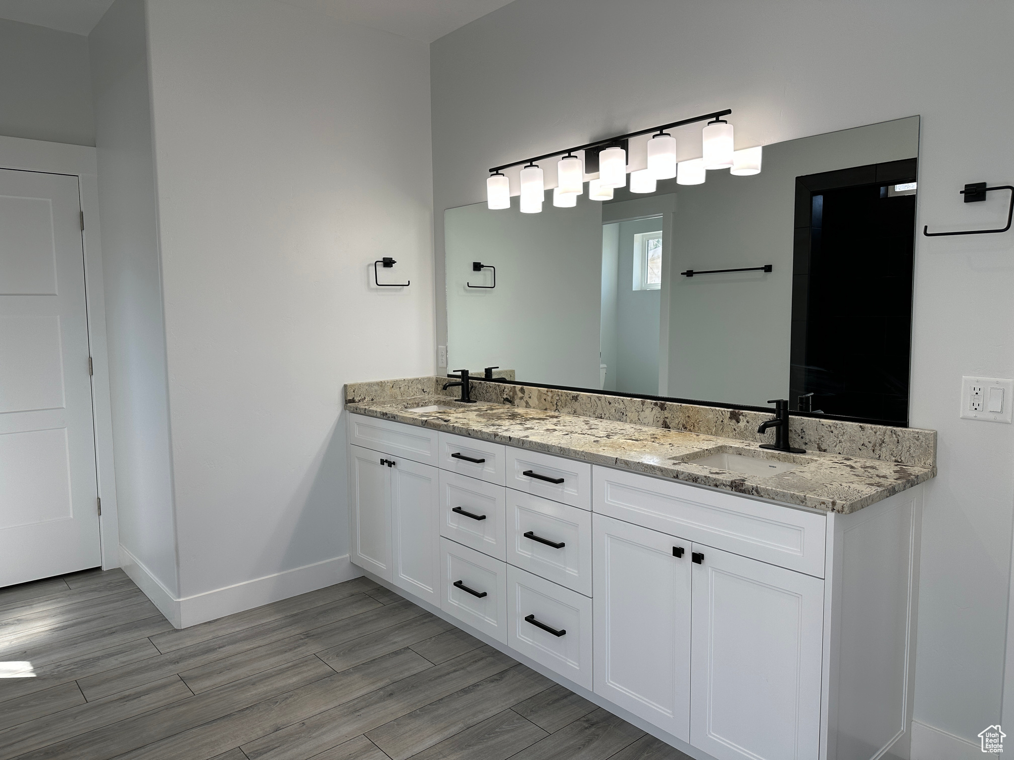 SKYLINE MOUNTAIN RES - Residential