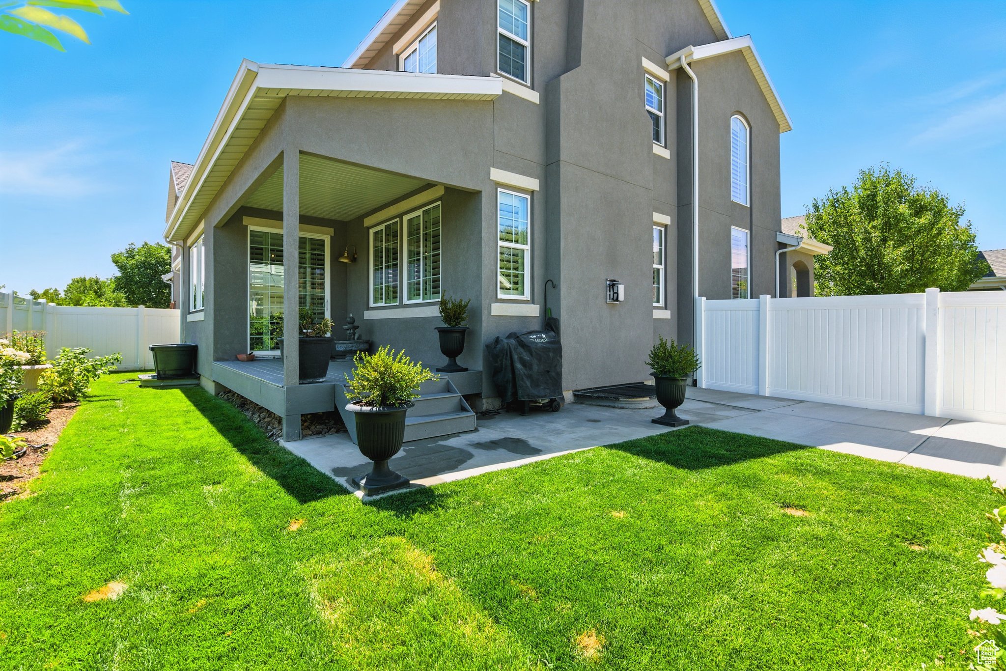 RIDGE - Residential