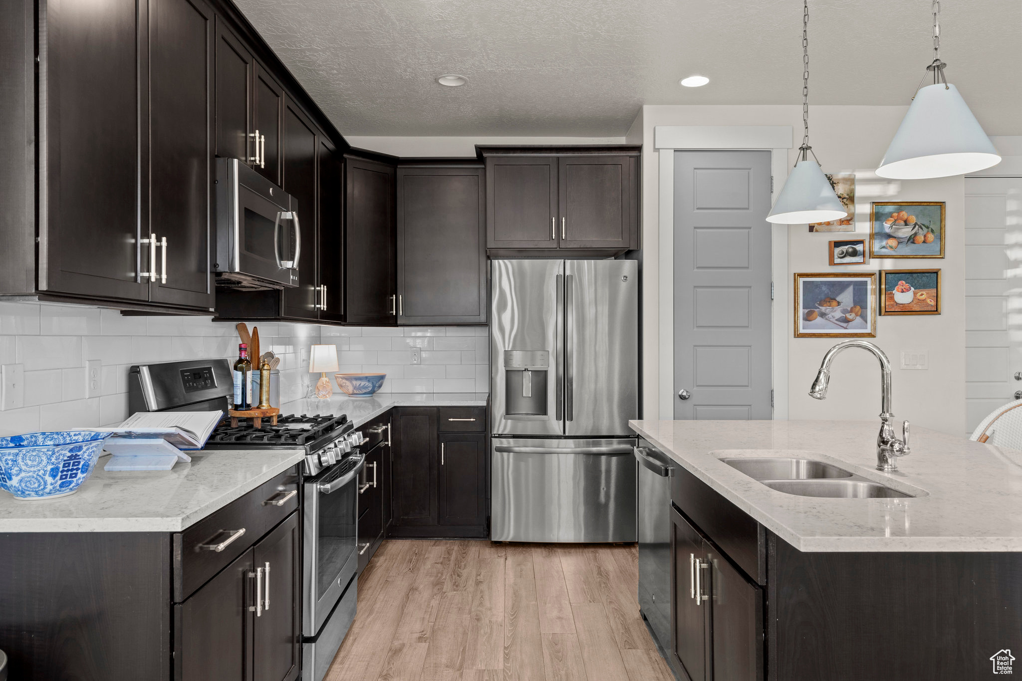 RIDGE - Residential