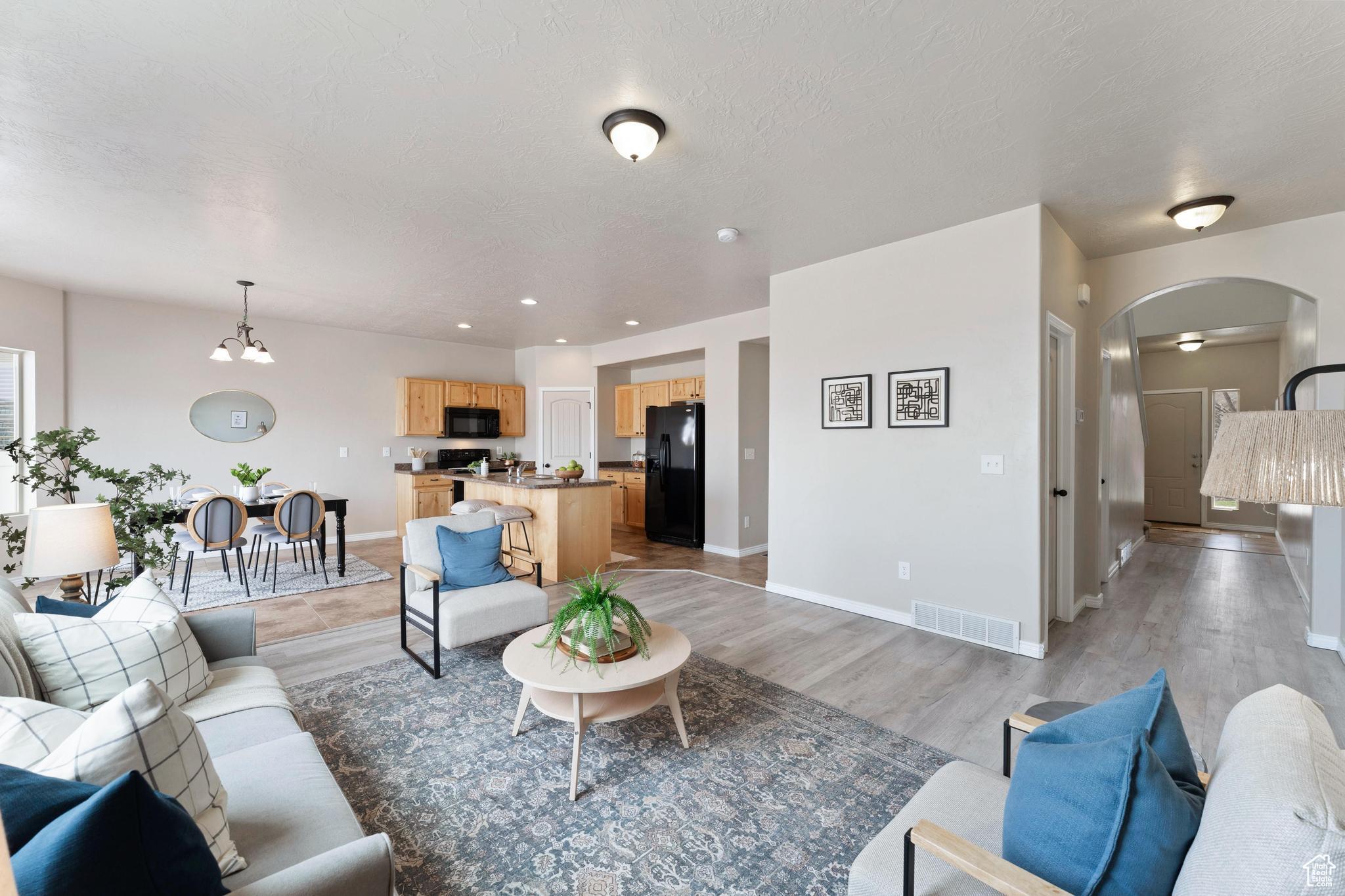 60 W Apache Rd, Saratoga Springs, Utah image 3