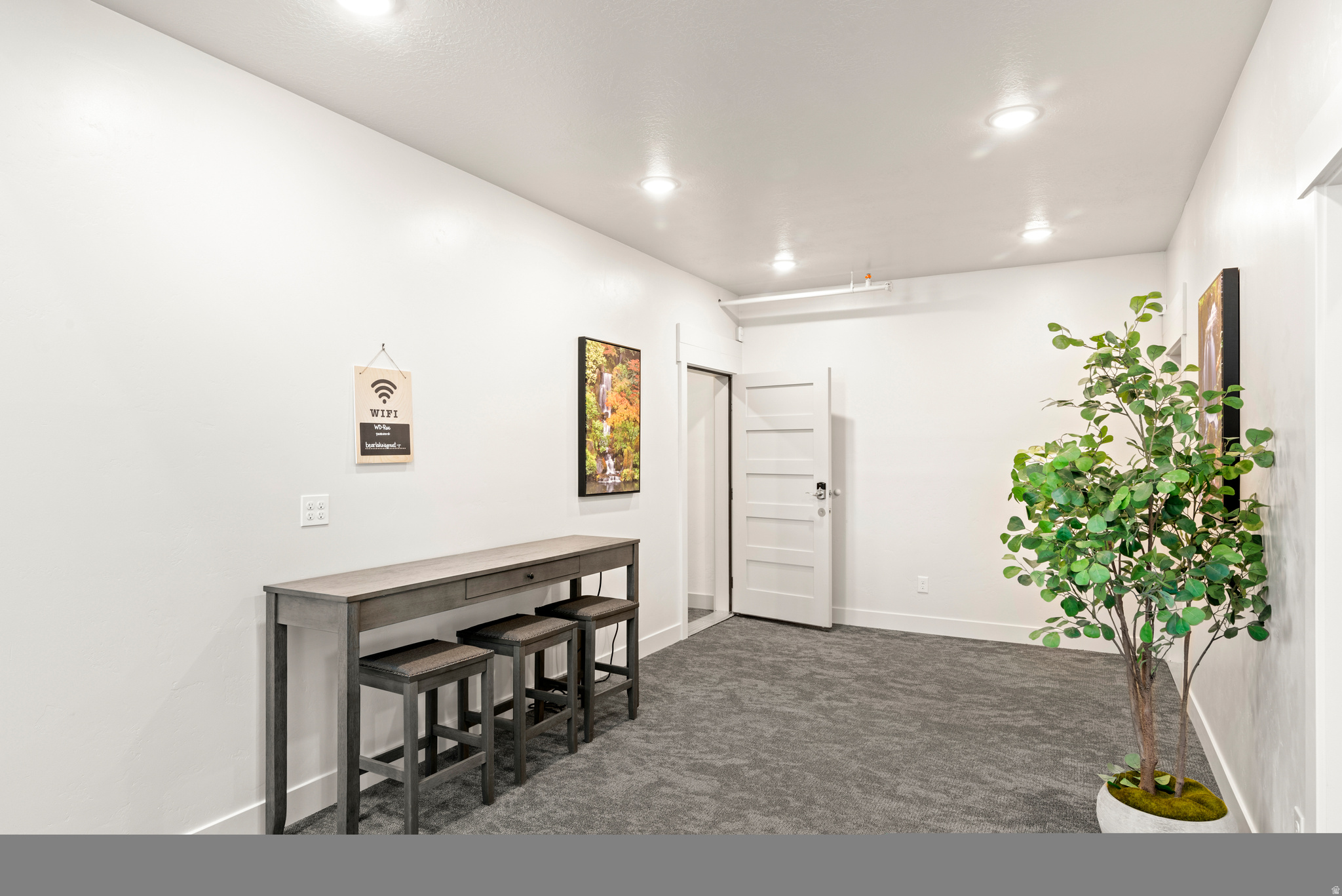 WATERDANCE - Residential