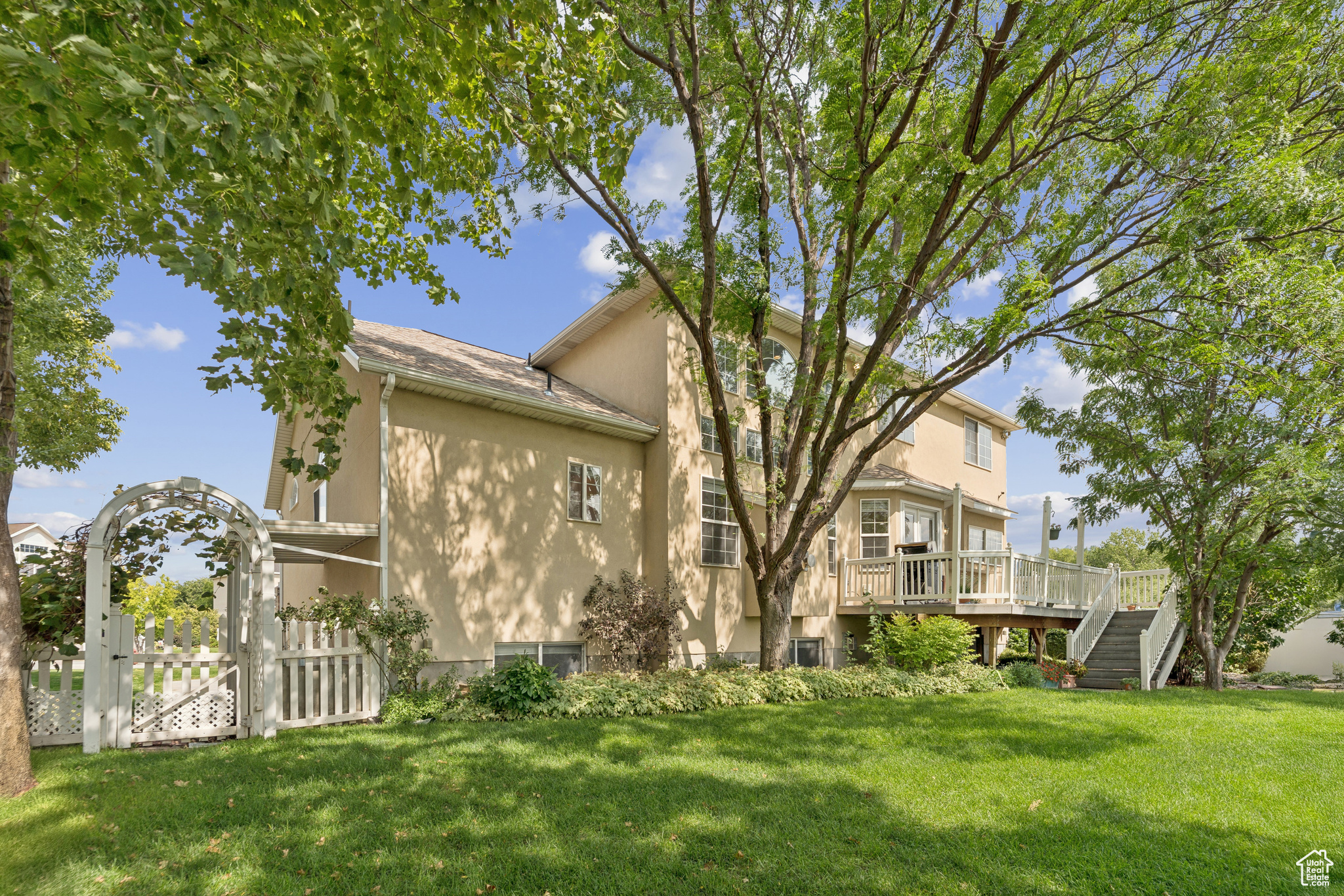 TAYLORS COVE PH 1 - Residential