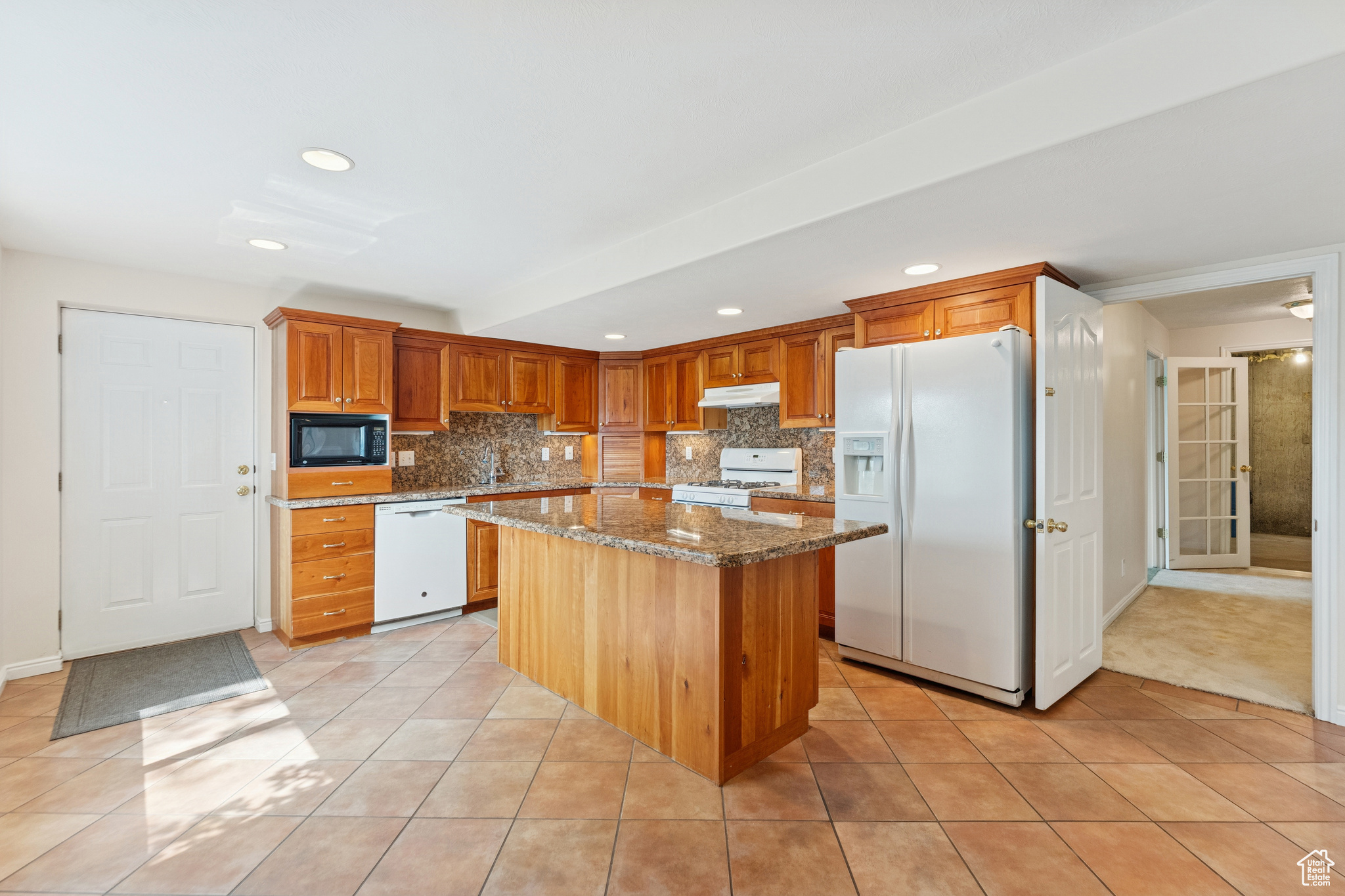 TAYLORS COVE PH 1 - Residential