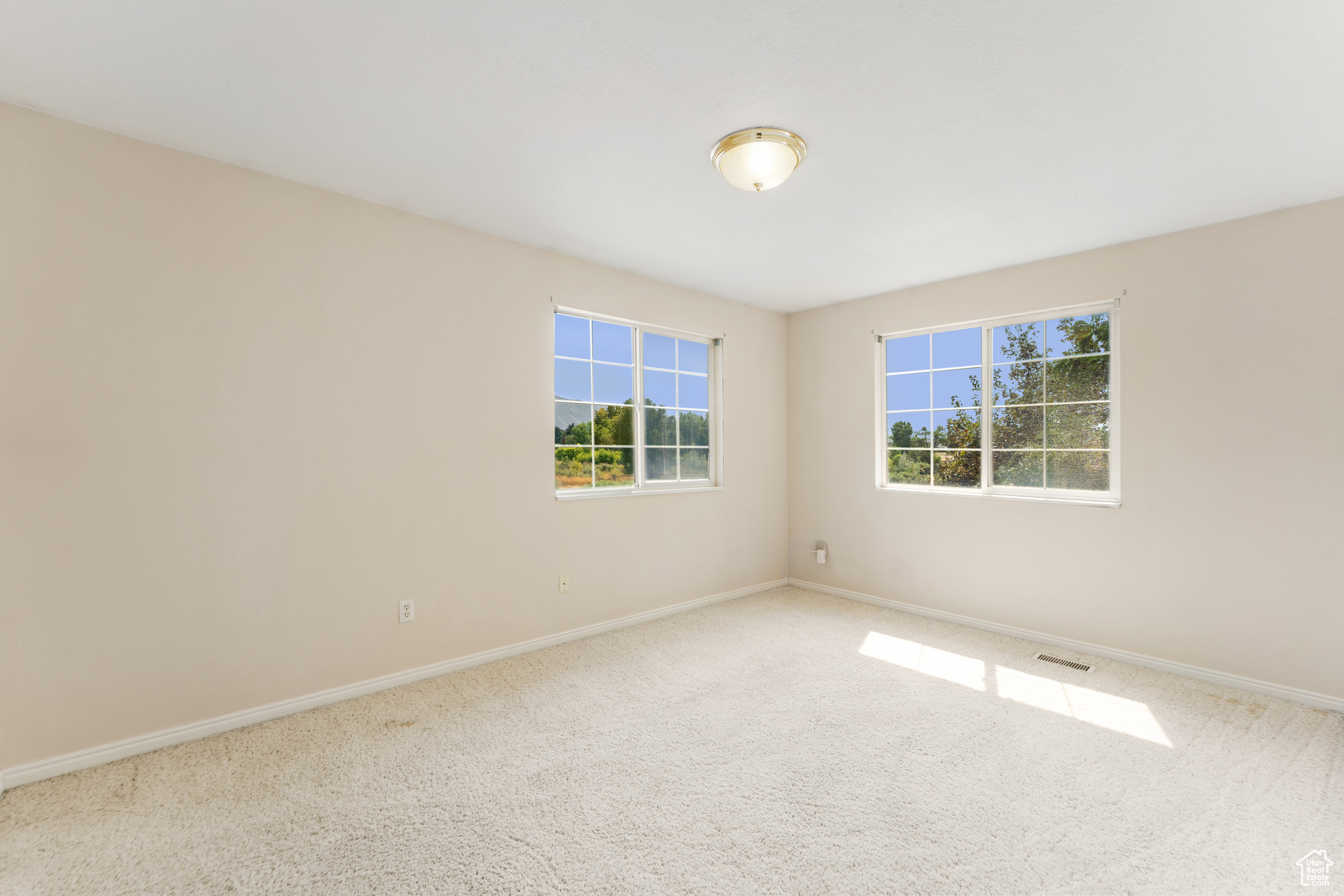 TAYLORS COVE PH 1 - Residential
